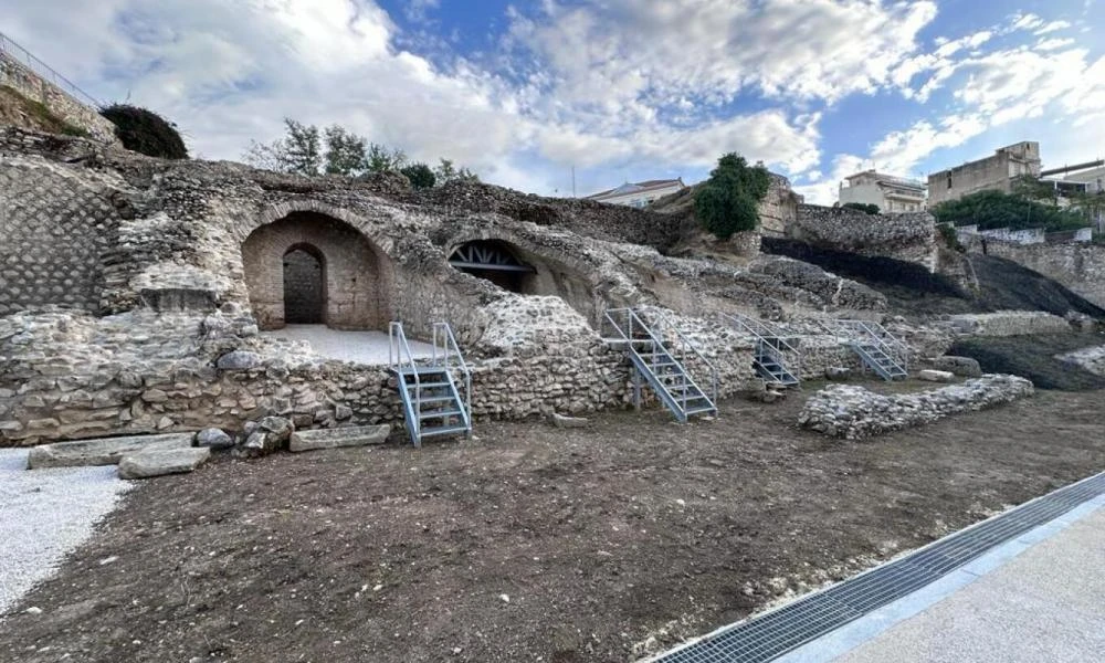 Πάτρα: Παραδόθηκε το αποκατεστημένο Ρωμαϊκό Στάδιο της πόλης